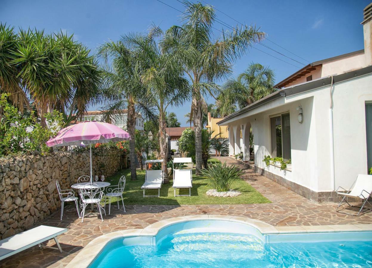 Villa Manzella Piscina Privata Чинізі Екстер'єр фото